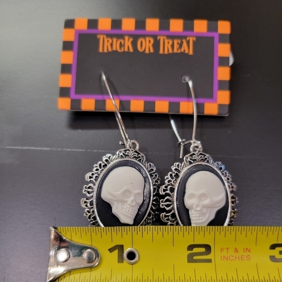Skull Cameo Fish Hook Earrings - Picture 2 of 4